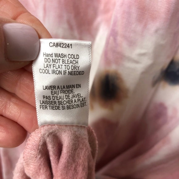 Young Fabulous & Broke Juliette Tie Dye Sweatshirt Pink Size Small Pullover - Picture 8 of 8